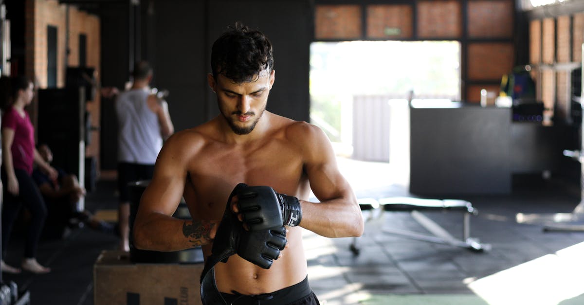 Hokit vs Blaydes: UFC 327's Thrilling Heavyweight Showdown