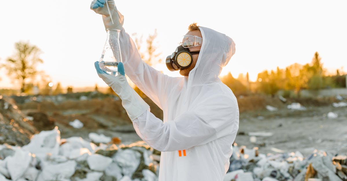 Toxic Cleaning Chemical Linked to Parkinson's Risk