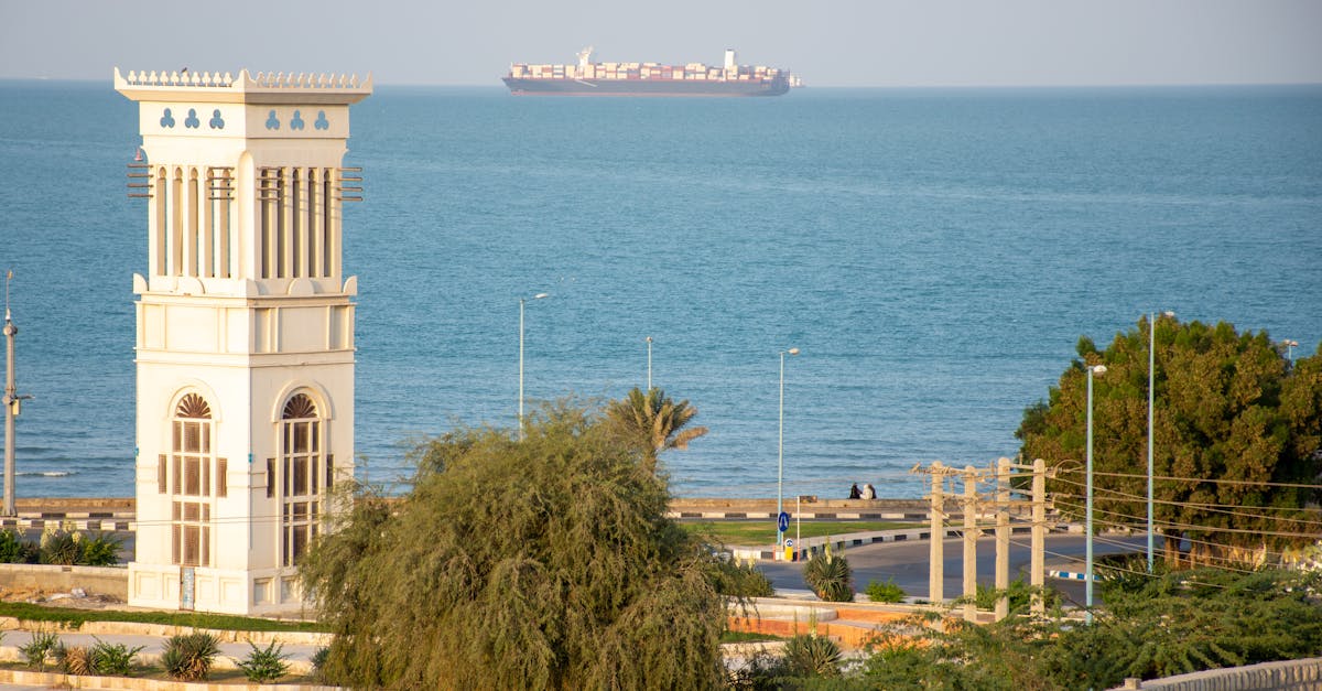 US Seizes Iranian Ship in Strait of Hormuz