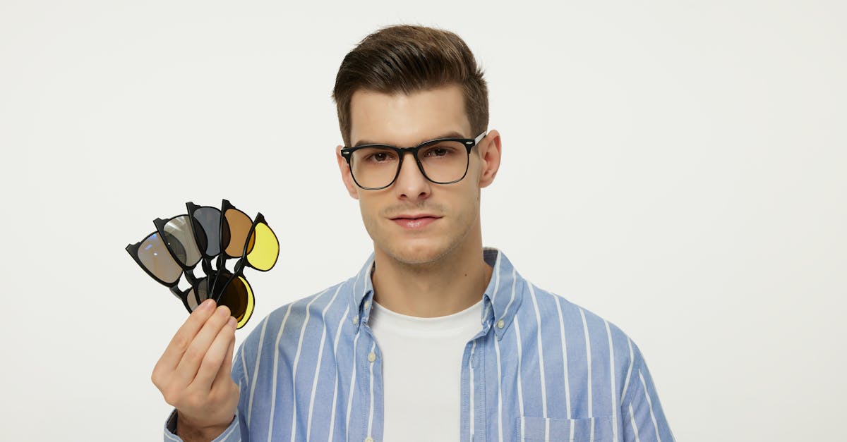 Smart Glasses Set Sights on Storage