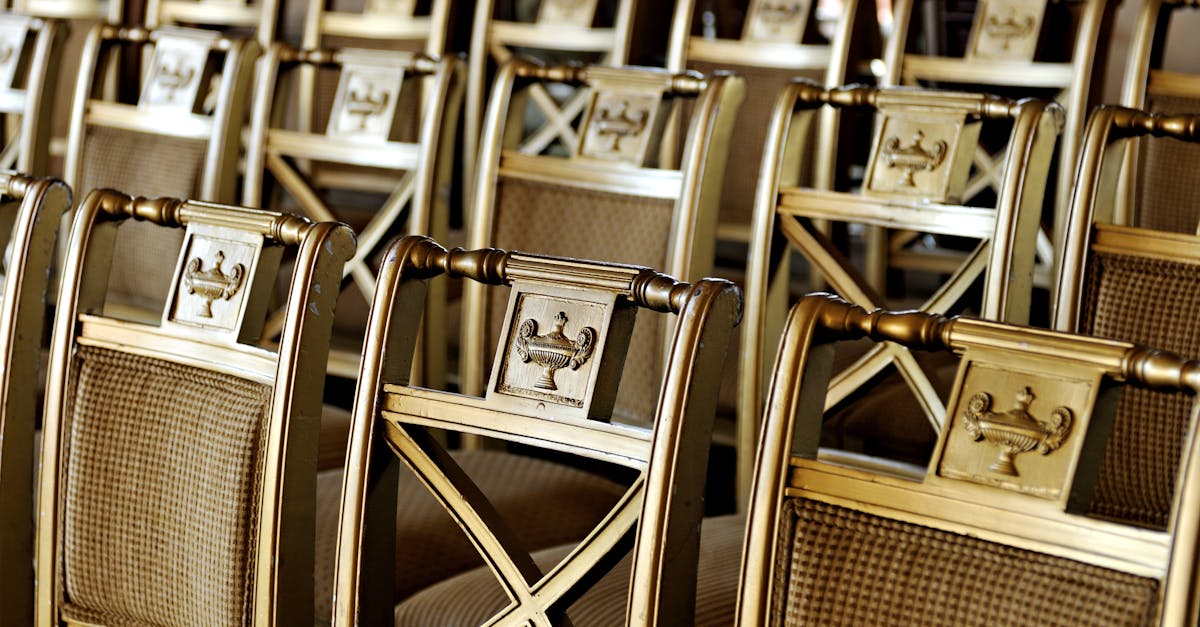 Fed Chair Nomination Advances