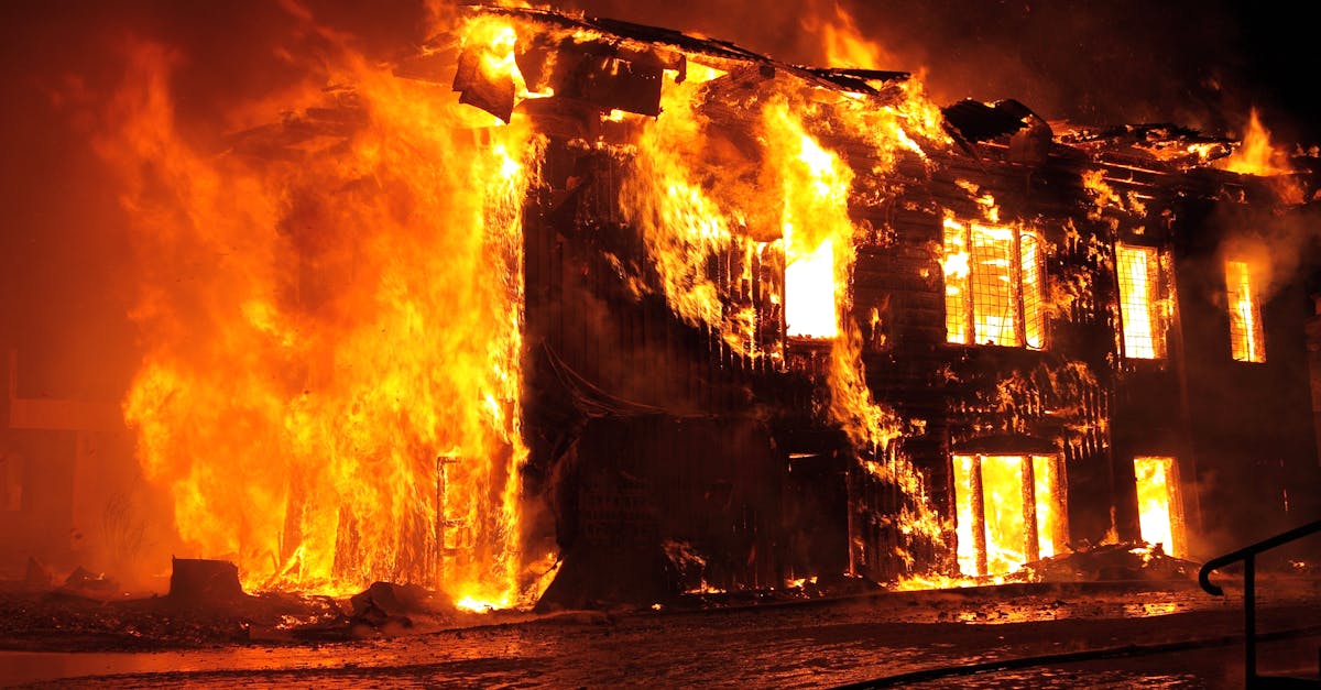 Sandy Fire Engulfs Simi Valley